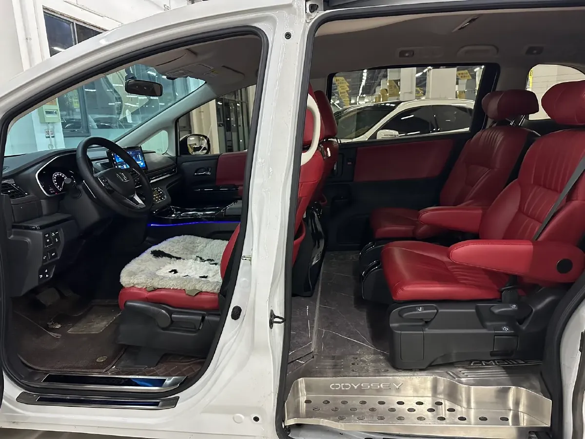 2022 Honda Odyssey 2.0L 146HP L4 E-CVT Hybrid,autocango,china used car exporter,china ev exporter,chinese used car exporter,chinese used ev exporter