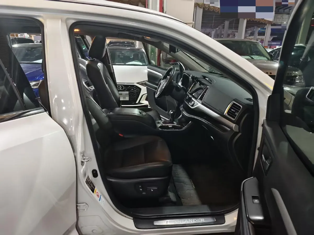 2019 Mazda CX-8 2.5L 192HP L4 6AT,autocango,china used car exporter,china ev exporter,chinese used car exporter,chinese used ev exporter