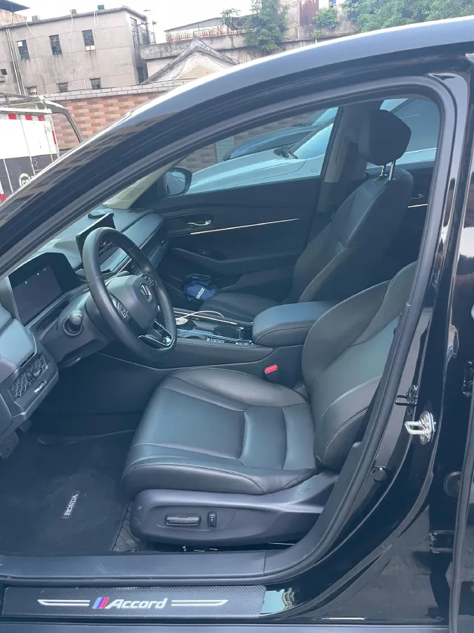 2025 Honda Accord 1.5T 192HP L4 CVT,autocango,china used car exporter,china ev exporter,chinese used car exporter,chinese used ev exporter