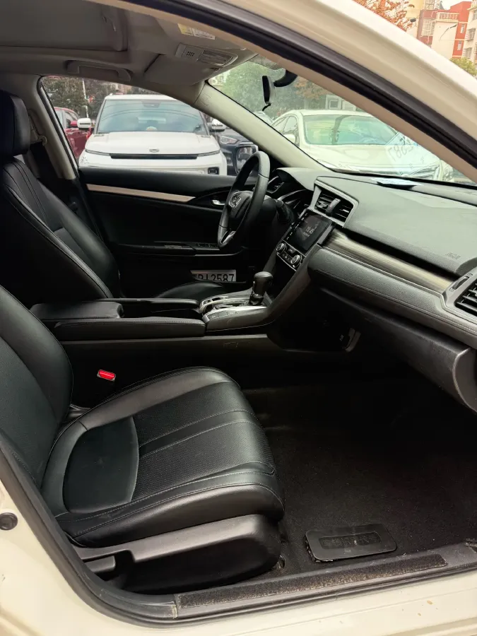 2019 Honda Civic 1.5T 177HP L4 CVT,autocango,china used car exporter,china ev exporter,chinese used car exporter,chinese used ev exporter