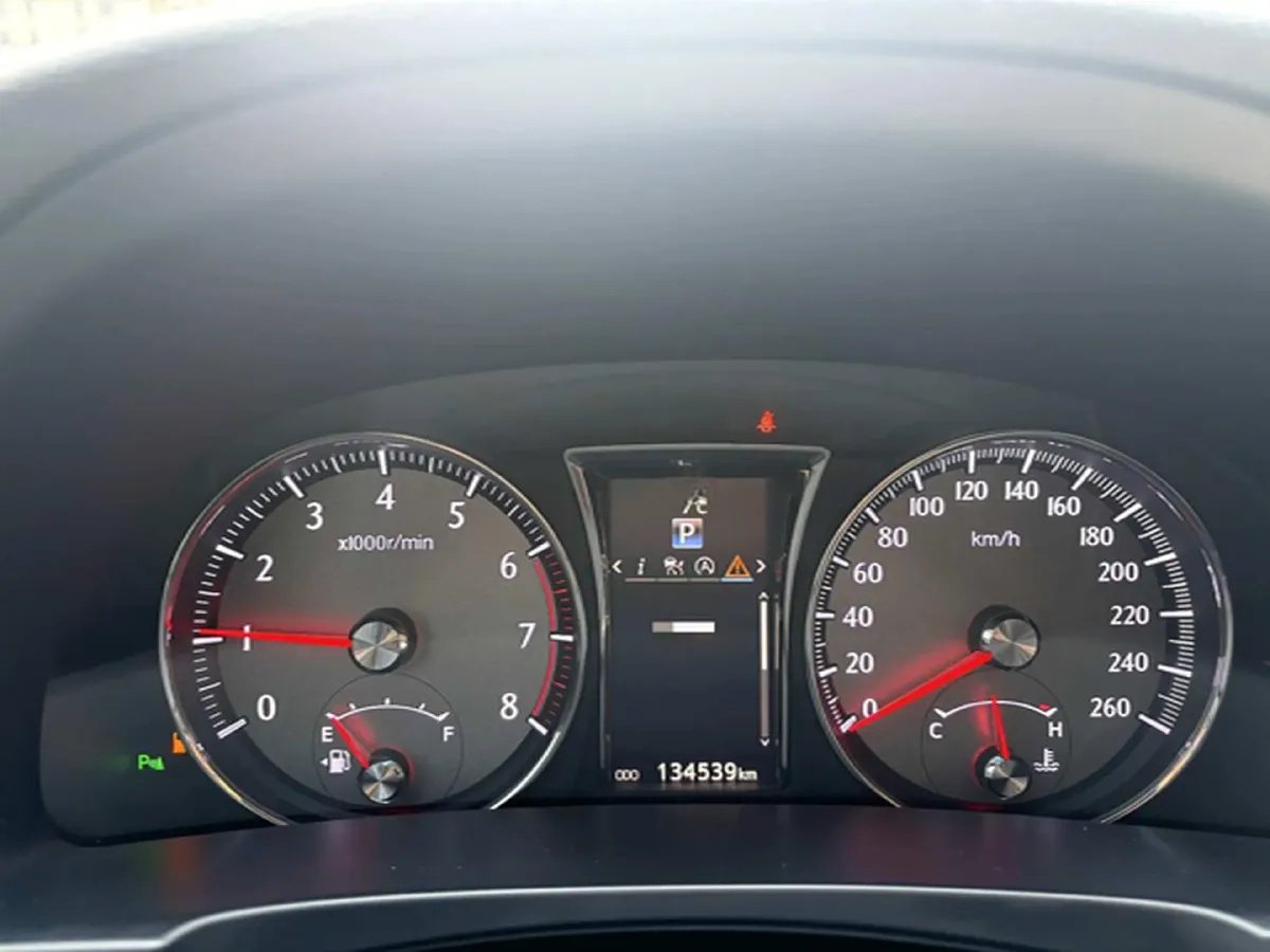 2018 Infiniti Q50L 2.0T 211HP L4 7AT,autocango,china used car exporter,china ev exporter,chinese used car exporter,chinese used ev exporter