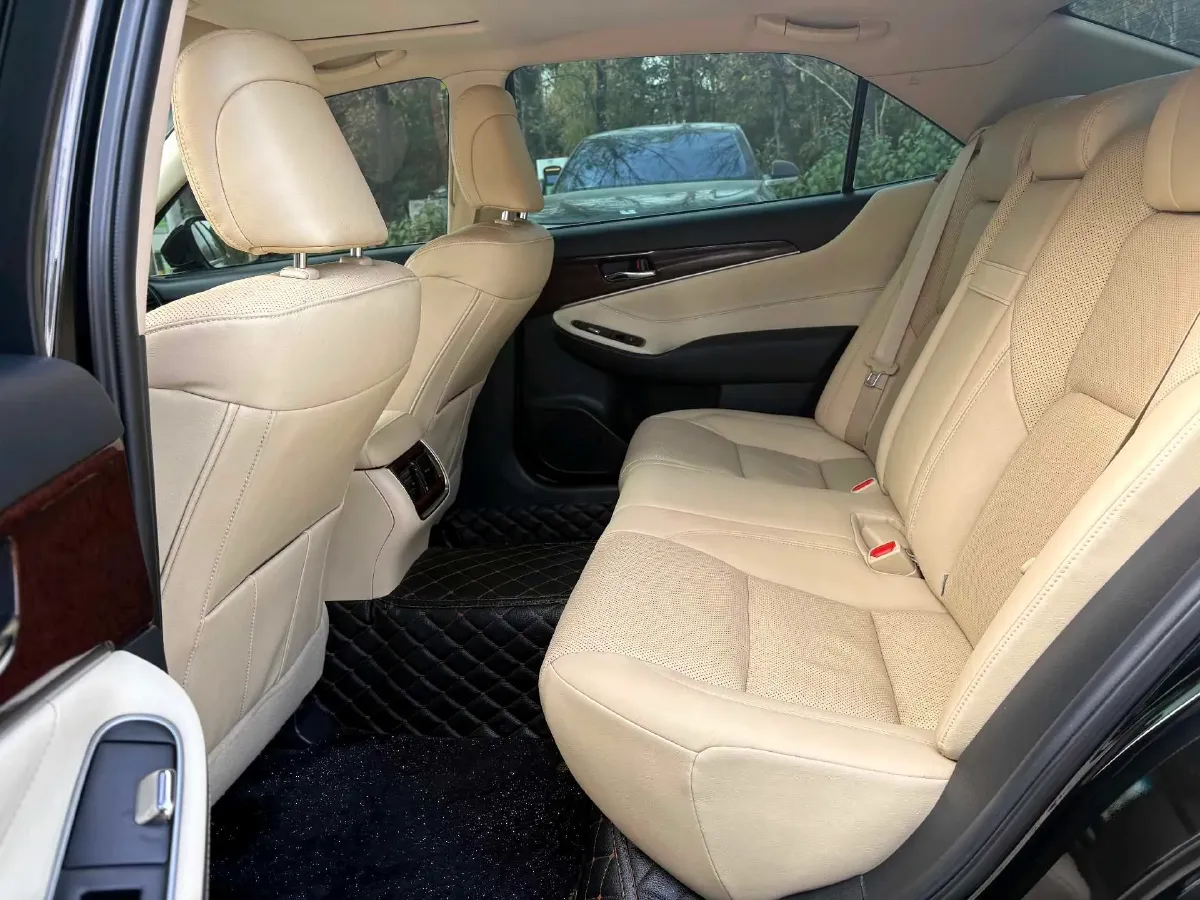 2018 Infiniti Q50L 2.0T 211HP L4 7AT,autocango,china used car exporter,china ev exporter,chinese used car exporter,chinese used ev exporter