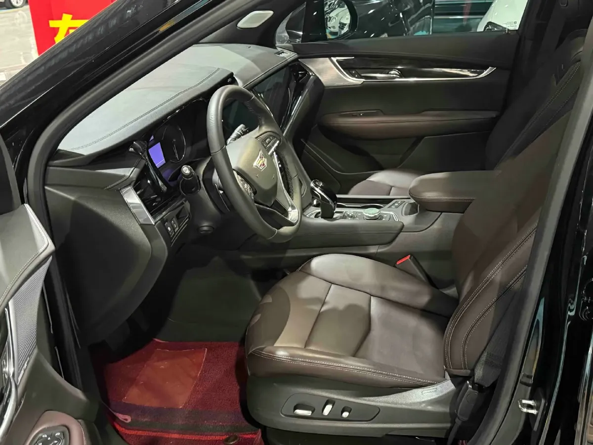 2022 Cadillac XT6 2.0T 237HP L4 9AT,autocango,china used car exporter,china ev exporter,chinese used car exporter,chinese used ev exporter