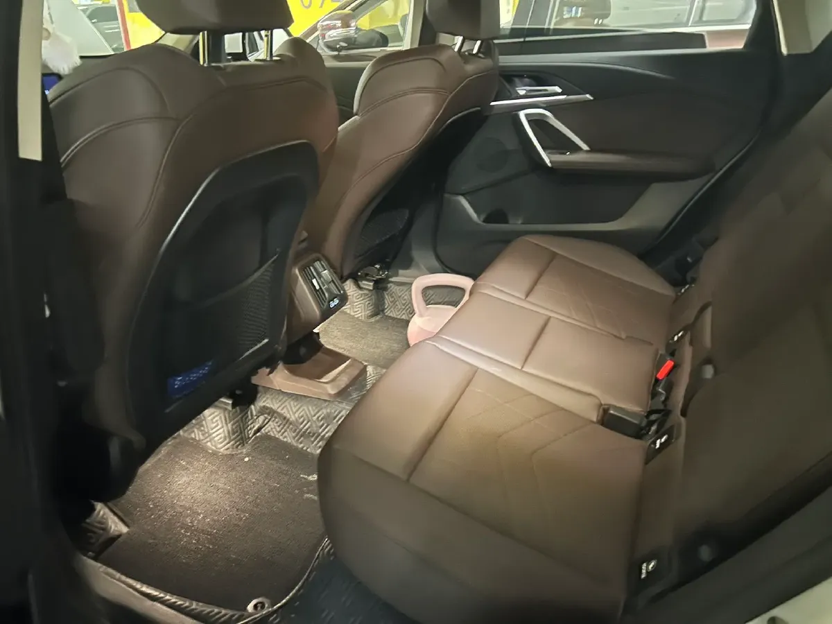 2024 BMW X1 2.0T 204HP L4 7DCT,autocango,china used car exporter,china ev exporter,chinese used car exporter,chinese used ev exporter