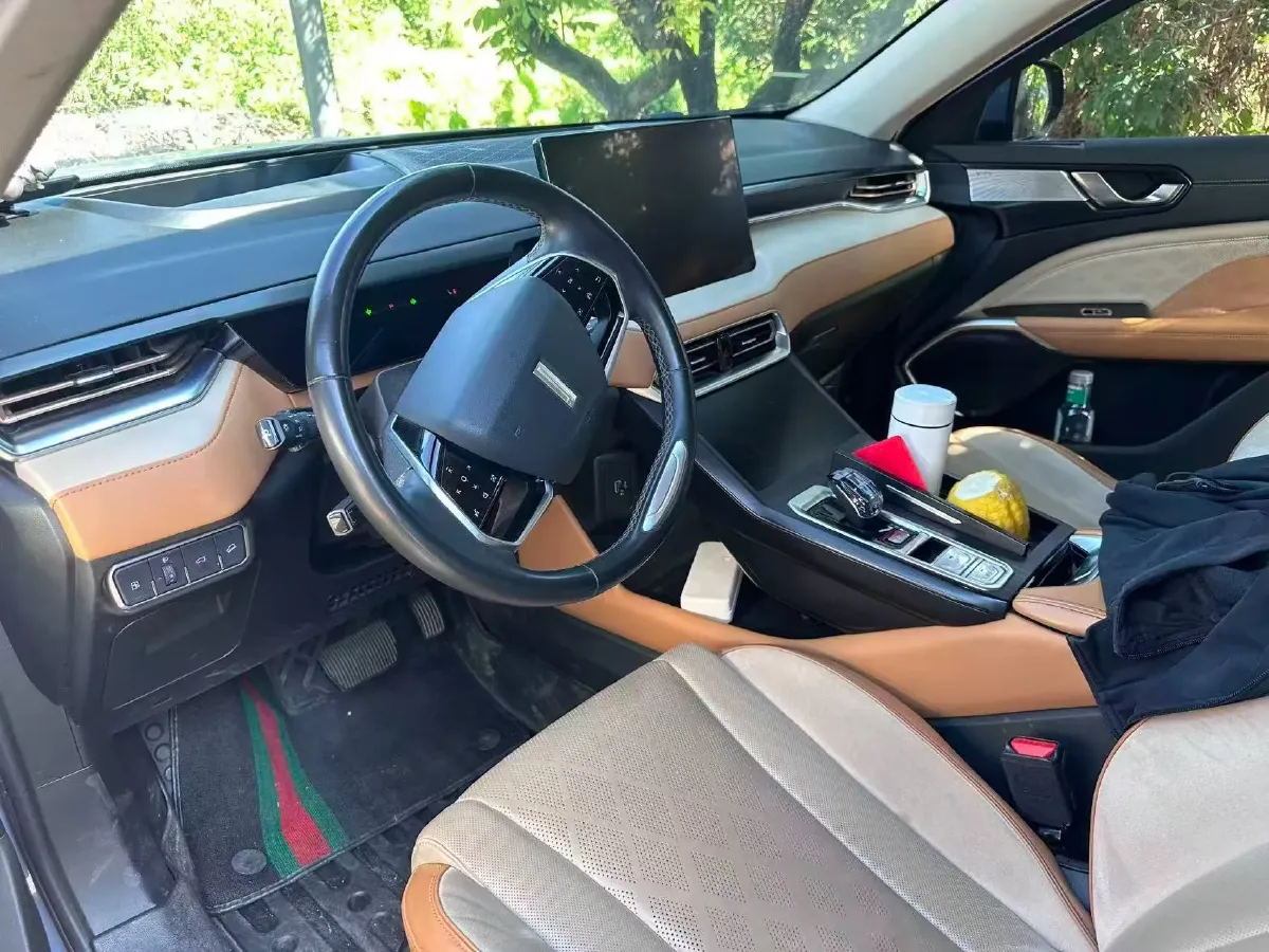 2022 WEY Latte 1.5T 156HP L4 2DHT PHEV 34KWH,autocango,china used car exporter,china ev exporter,chinese used car exporter,chinese used ev exporter