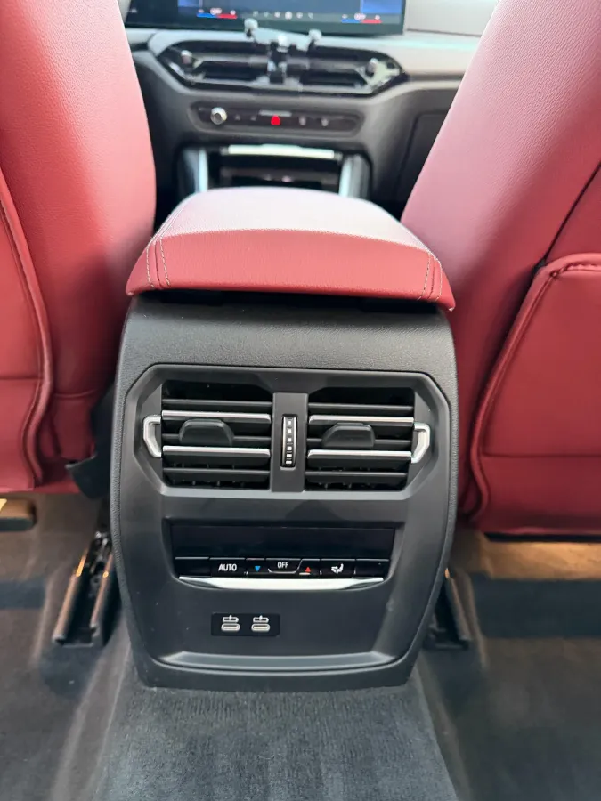 2025 BMW 3 Series 2.0T 184HP L4 8AT,autocango,china used car exporter,china ev exporter,chinese used car exporter,chinese used ev exporter