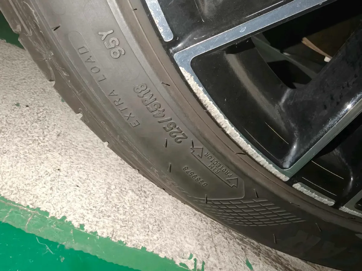 2024 Mercedes-Benz C Class 1.5T 204HP L4 9AT,autocango,china used car exporter,china ev exporter,chinese used car exporter,chinese used ev exporter