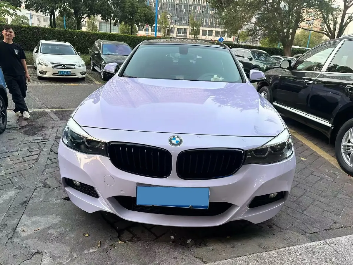 2019 BMW 3 Series GT 2.0T 184HP L4 8AT,autocango,china used car exporter,china ev exporter,chinese used car exporter,chinese used ev exporter