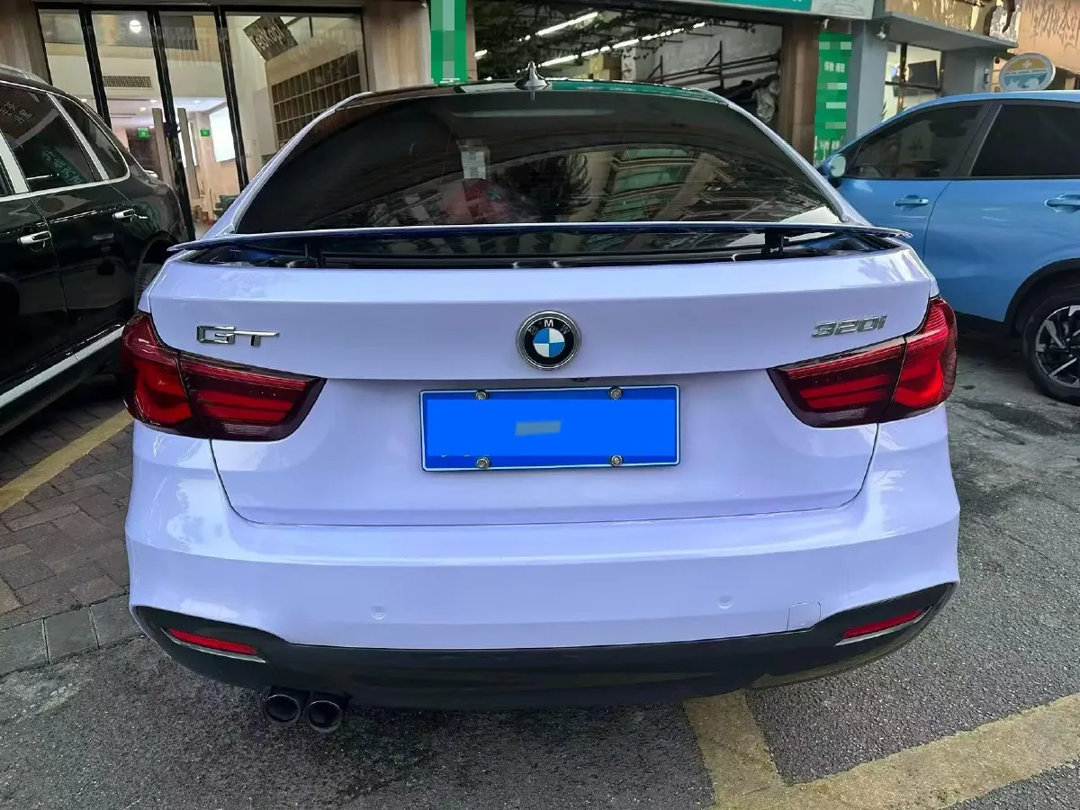 2019 BMW 3 Series GT 2.0T 184HP L4 8AT,autocango,china used car exporter,china ev exporter,chinese used car exporter,chinese used ev exporter