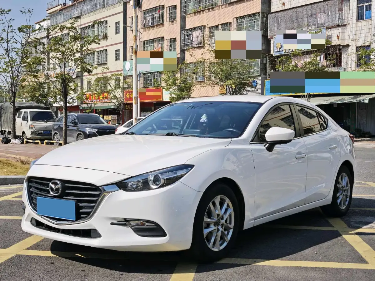 2017 Mazda 3 Axela 1.5L 117HP L4 6AT