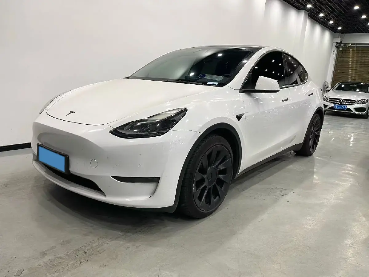 2021 Tesla Model Y BEV 60KWH