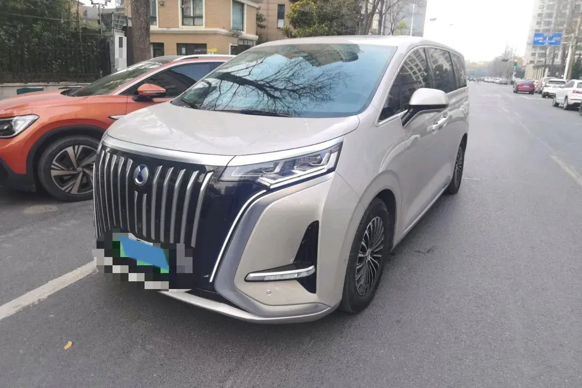 2022 HongQi HS7 3.0T 337HP V6 8AT