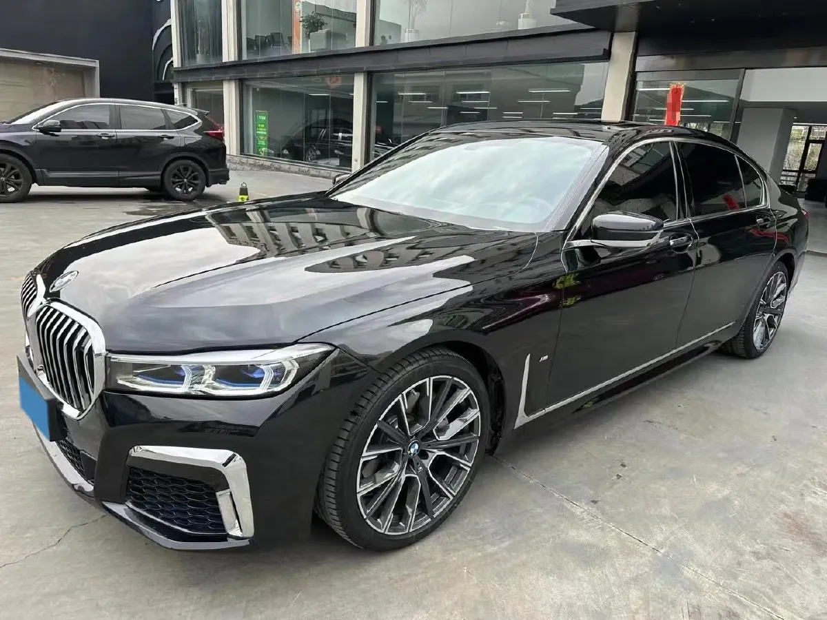 2019 BMW 7 Series 3.0T 340HP L6 8AT,autocango,china used car exporter,china ev exporter,chinese used car exporter,chinese used ev exporter