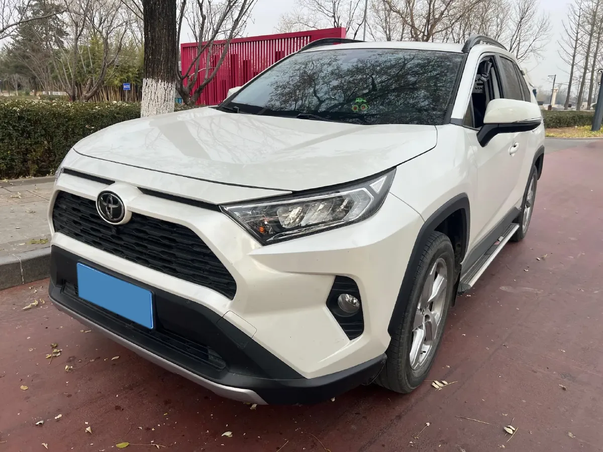 2020 Toyota RAV4 2.0L 171HP L4 CVT,autocango,china used car exporter,china ev exporter,chinese used car exporter,chinese used ev exporter