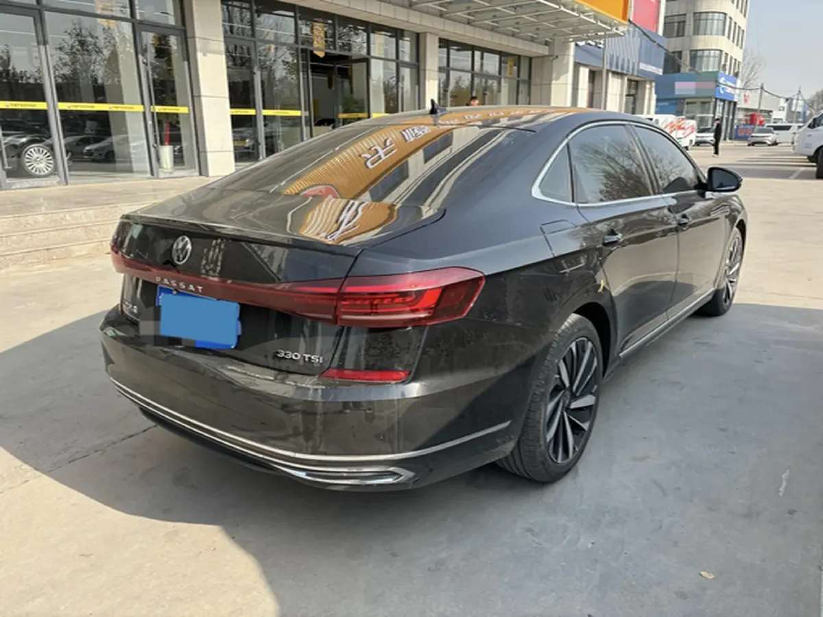 2023 Volkswagen Passat 2.0T 186HP L4 7DCT,autocango,china used car exporter,china ev exporter,chinese used car exporter,chinese used ev exporter