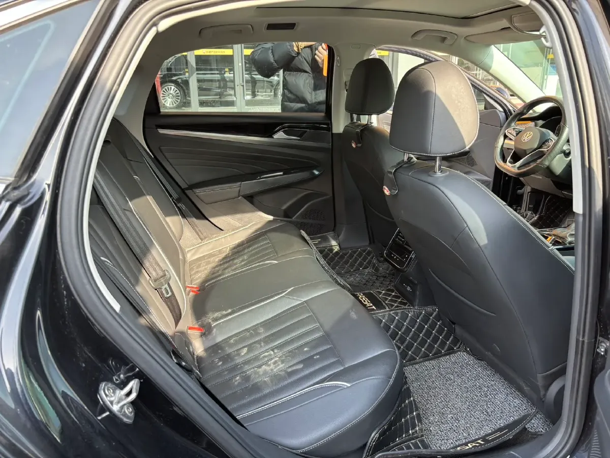 2023 Volkswagen Passat 2.0T 186HP L4 7DCT,autocango,china used car exporter,china ev exporter,chinese used car exporter,chinese used ev exporter