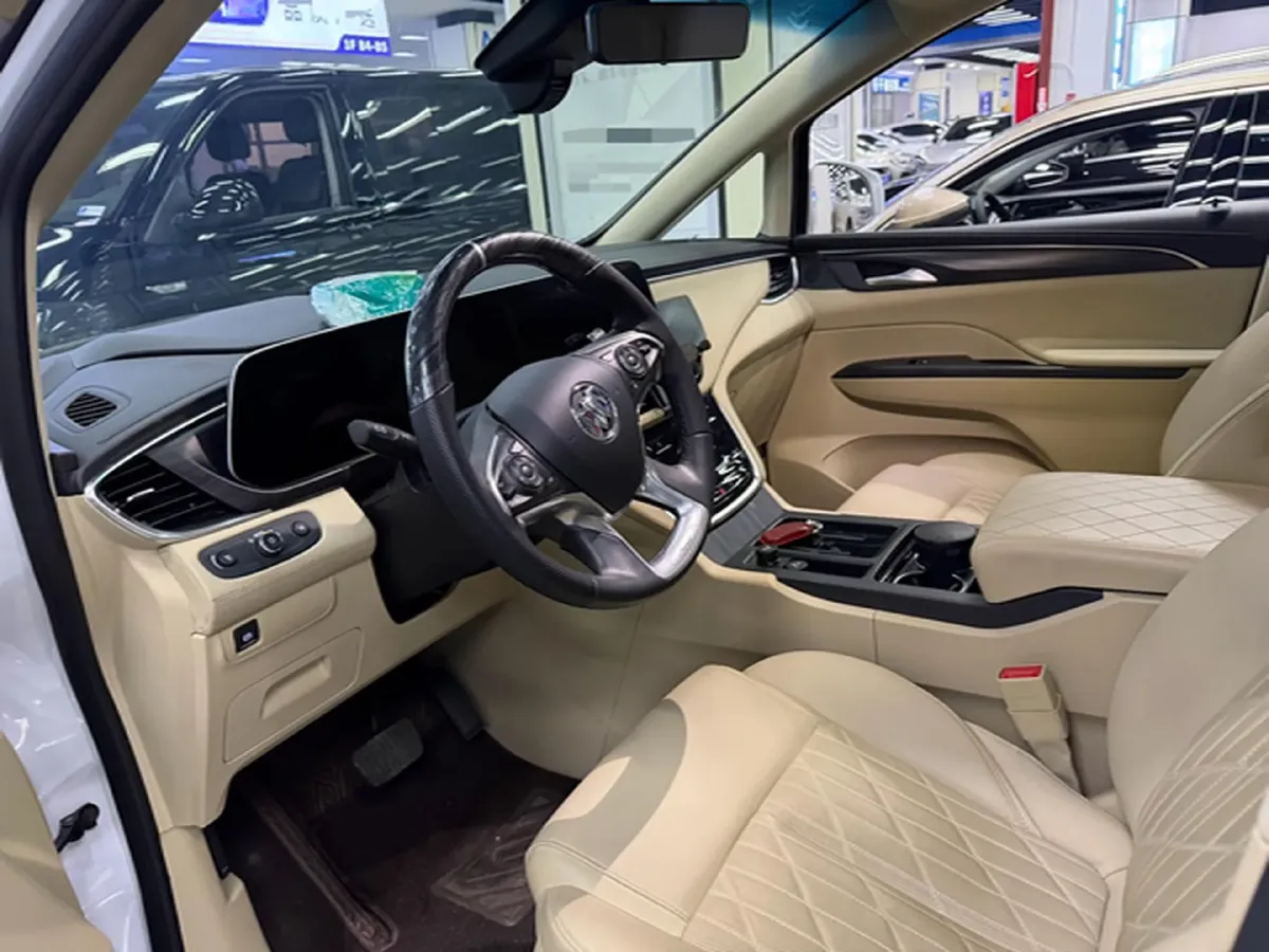 2022 Buick GL8 2.0T 237HP L4 9AT,autocango,china used car exporter,china ev exporter,chinese used car exporter,chinese used ev exporter