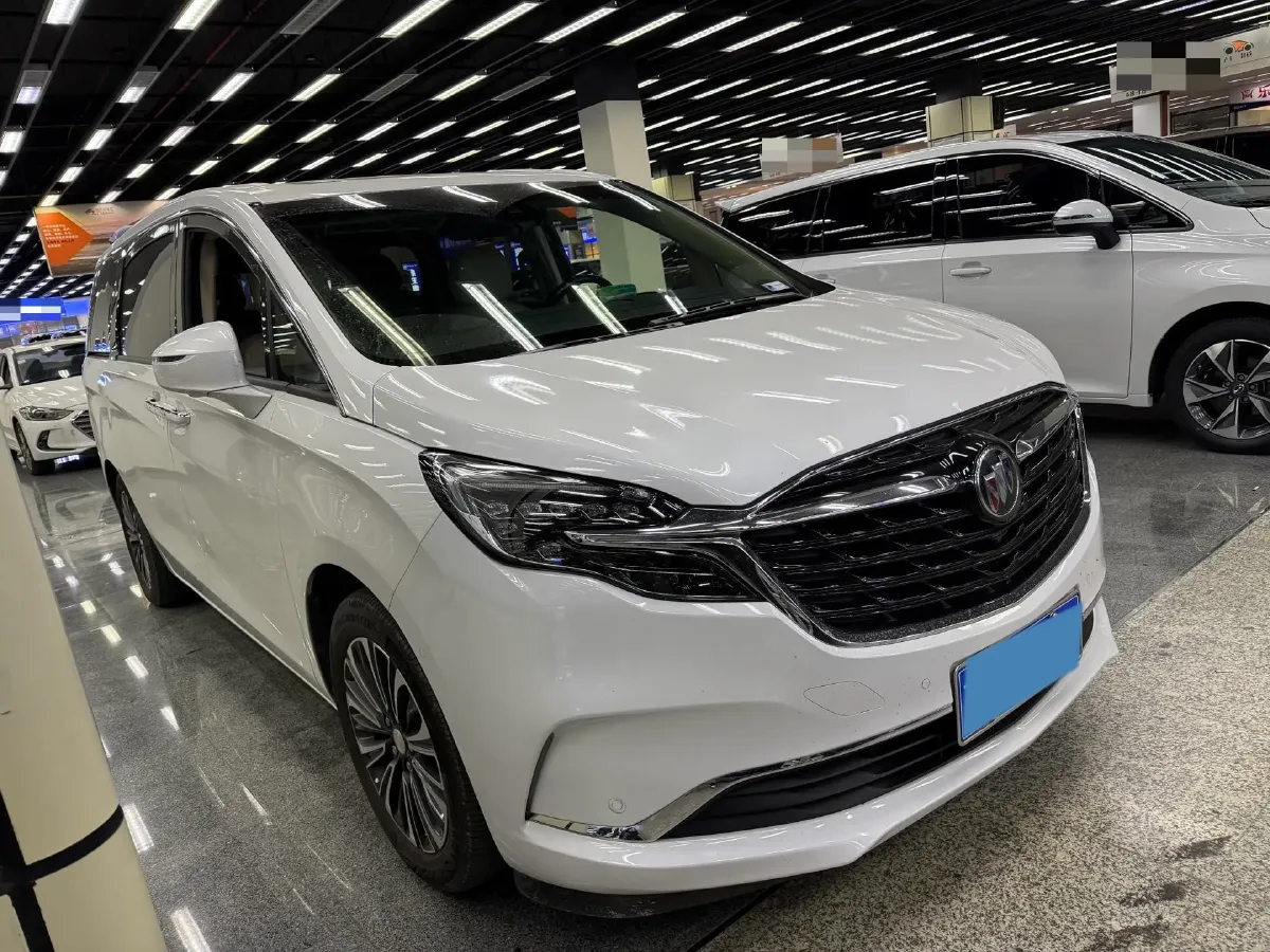 2022 Buick GL8 2.0T 237HP L4 9AT,autocango,china used car exporter,china ev exporter,chinese used car exporter,chinese used ev exporter
