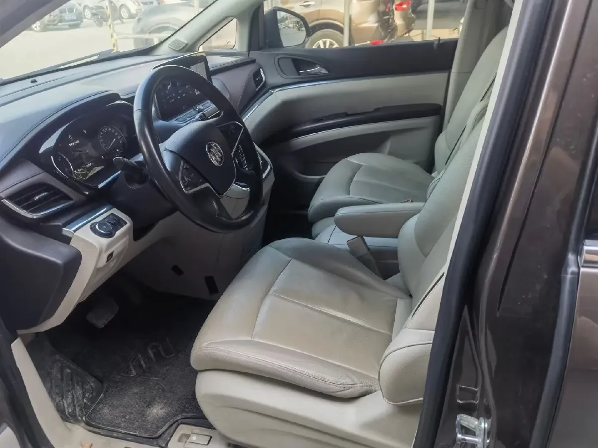 2021 Buick GL8 2.0T 237HP L4 9AT,autocango,china used car exporter,china ev exporter,chinese used car exporter,chinese used ev exporter