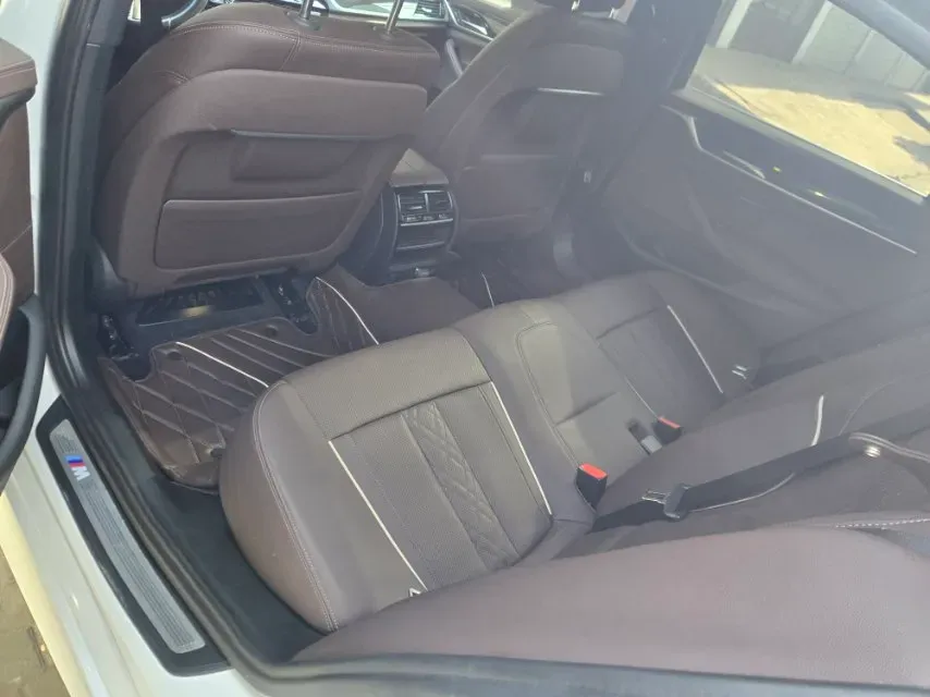 2022 BMW 5 Series 2.0T 184HP L4 8AT,autocango,china used car exporter,china ev exporter,chinese used car exporter,chinese used ev exporter