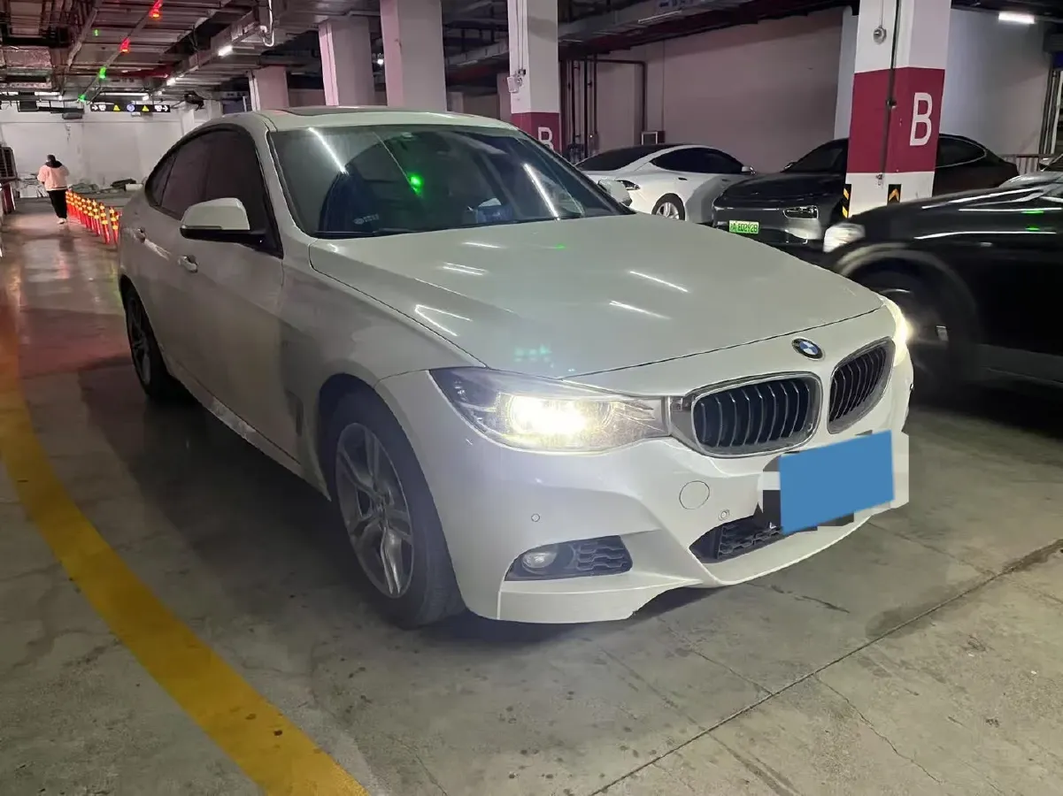 2019 BMW 3 Series GT 2.0T 184HP L4 8AT,autocango,china used car exporter,china ev exporter,chinese used car exporter,chinese used ev exporter
