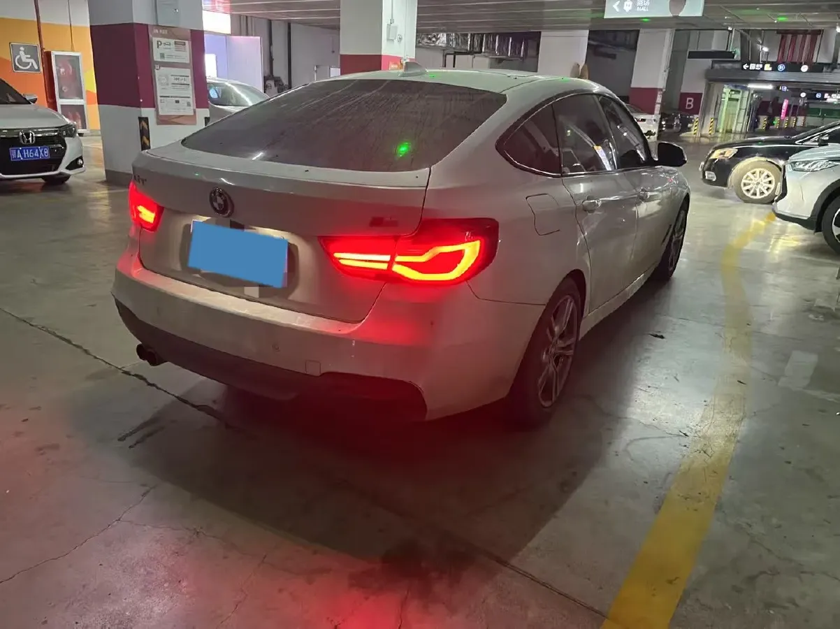 2019 BMW 3 Series GT 2.0T 184HP L4 8AT,autocango,china used car exporter,china ev exporter,chinese used car exporter,chinese used ev exporter