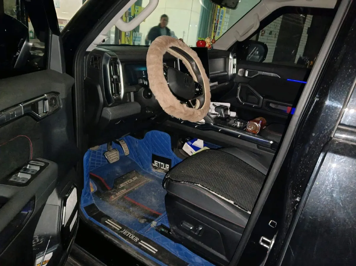 2024 Jetour Traveller 2.0T 254HP L4 7DCT,autocango,china used car exporter,china ev exporter,chinese used car exporter,chinese used ev exporter