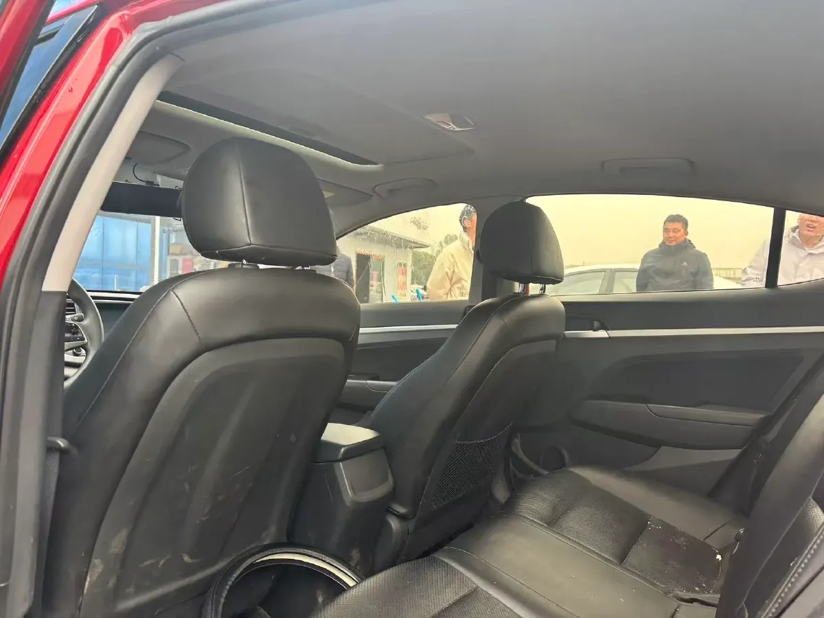 2016 Hyundai Elantra 1.6L 130HP L4 6AT,autocango,china used car exporter,china ev exporter,chinese used car exporter,chinese used ev exporter