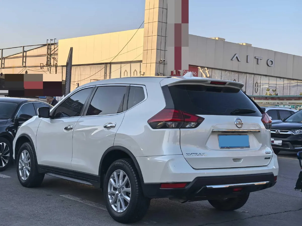 2020 Nissan X-Trail 2.0L 154HP L4 CVT,autocango,china used car exporter,china ev exporter,chinese used car exporter,chinese used ev exporter
