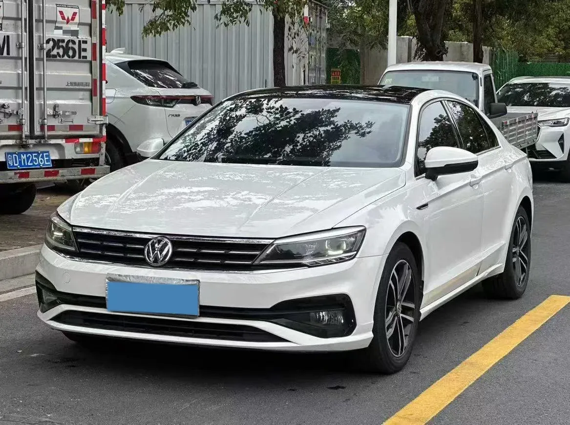 2019 Volkswagen Passat 1.4T 150HP L4 7DCT,autocango,china used car exporter,china ev exporter,chinese used car exporter,chinese used ev exporter