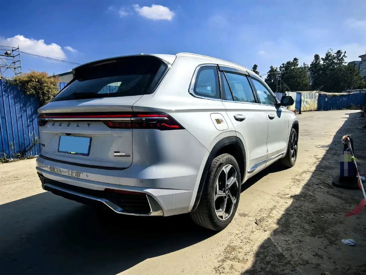 2024 Geely Monjaro 2.0T 218HP L4 7DCT,autocango,china used car exporter,china ev exporter,chinese used car exporter,chinese used ev exporter