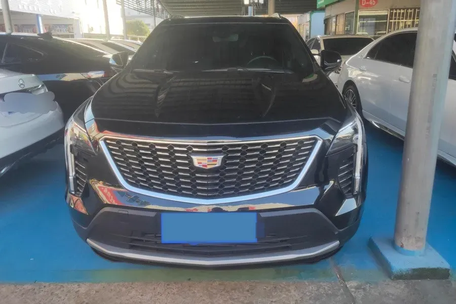 2022 Cadillac XT4 2.0T 237HP L4 9AT,autocango,china used car exporter,china ev exporter,chinese used car exporter,chinese used ev exporter