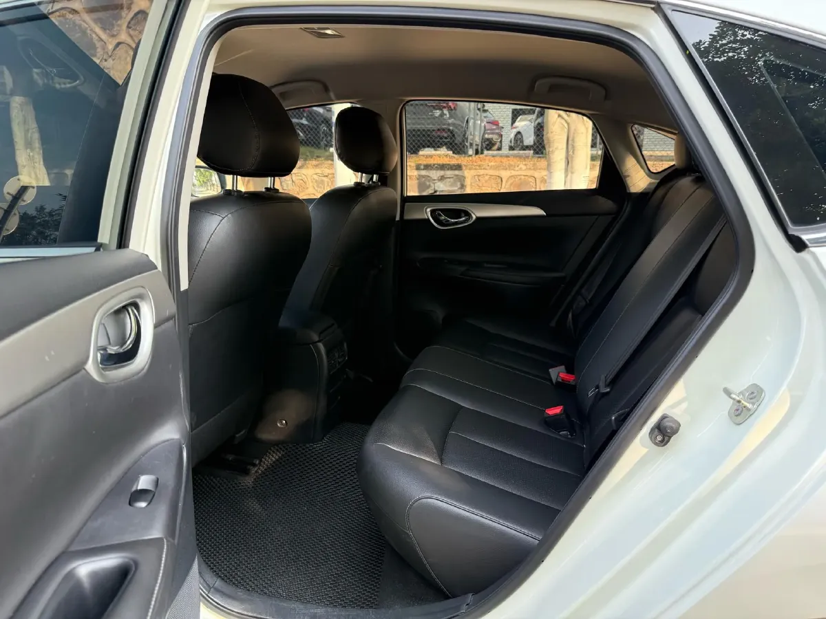 2021 Nissan Sylphy 1.6L 122HP L4 CVT,autocango,china used car exporter,china ev exporter,chinese used car exporter,chinese used ev exporter