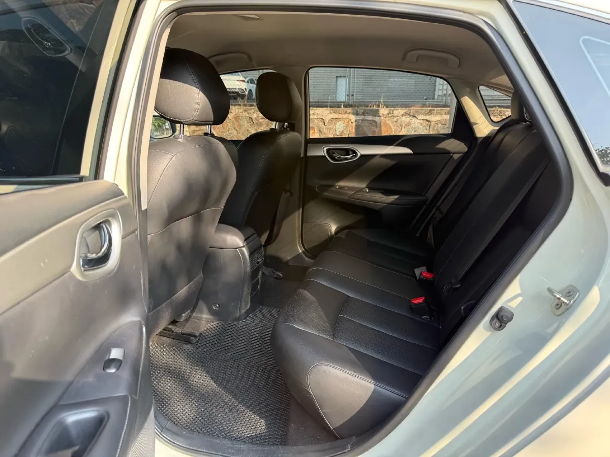 2021 Nissan Sylphy 1.6L 122HP L4 CVT,autocango,china used car exporter,china ev exporter,chinese used car exporter,chinese used ev exporter