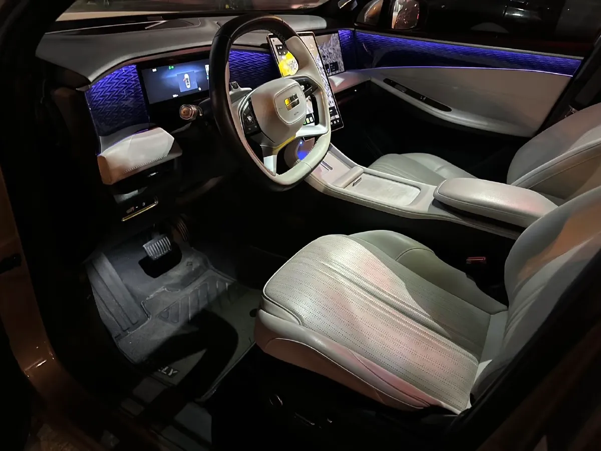 2023 Geely Galaxy L7 1.5T 163HP L4 3DHT PHEV 18.7KWH,autocango,china used car exporter,china ev exporter,chinese used car exporter,chinese used ev exporter