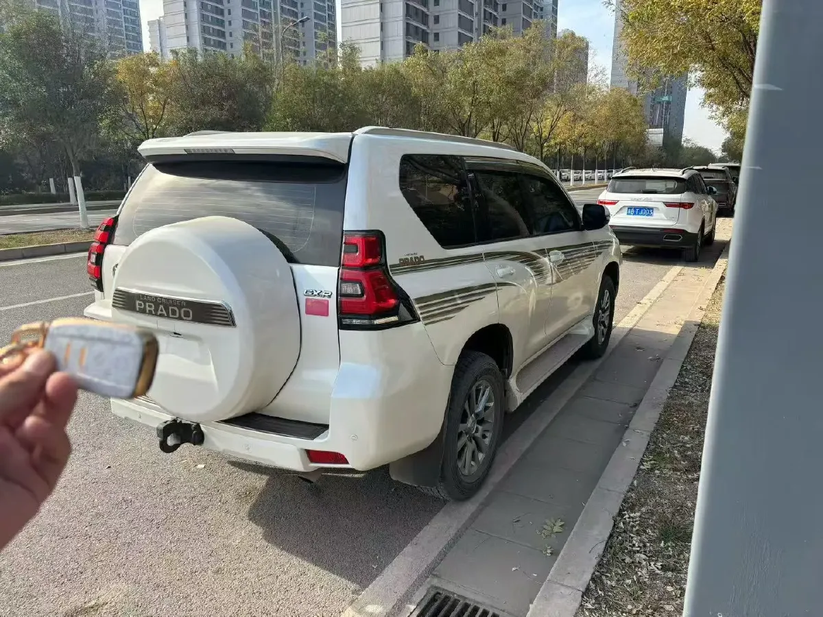2016 Toyota Land Cruiser Prado 3.5L 280HP V6 6AT,autocango,china used car exporter,china ev exporter,chinese used car exporter,chinese used ev exporter