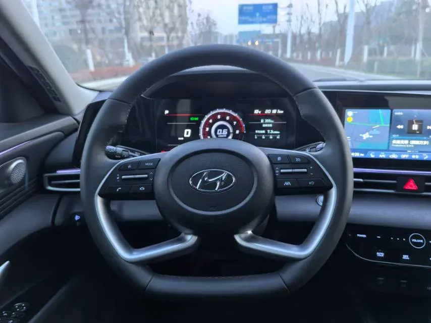 2022 Hyundai Elantra 1.5L 115HP L4 CVT,autocango,china used car exporter,china ev exporter,chinese used car exporter,chinese used ev exporter