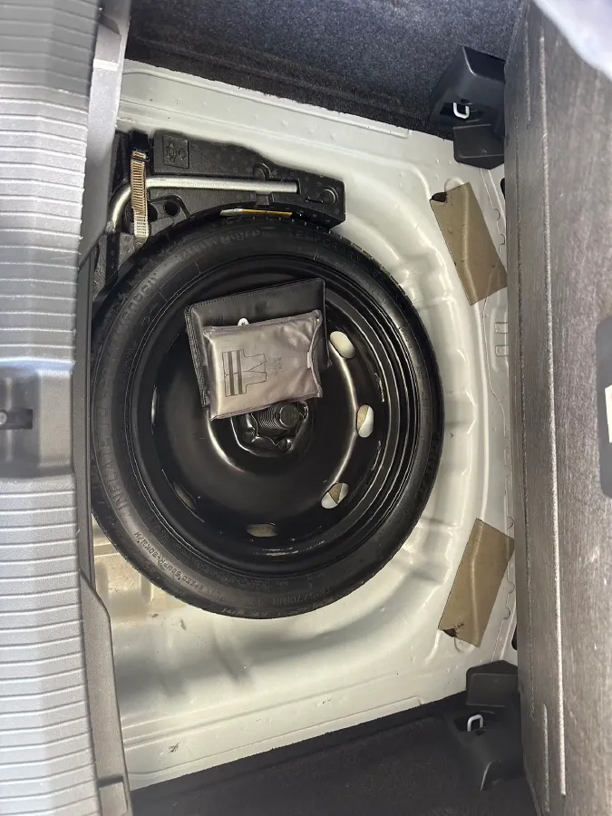 2021 Volkswagen T-Roc 1.4T 150HP L4 7DCT,autocango,china used car exporter,china ev exporter,chinese used car exporter,chinese used ev exporter