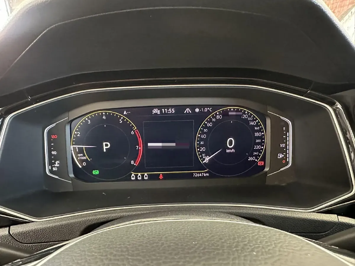 2021 Volkswagen T-Roc 1.4T 150HP L4 7DCT,autocango,china used car exporter,china ev exporter,chinese used car exporter,chinese used ev exporter