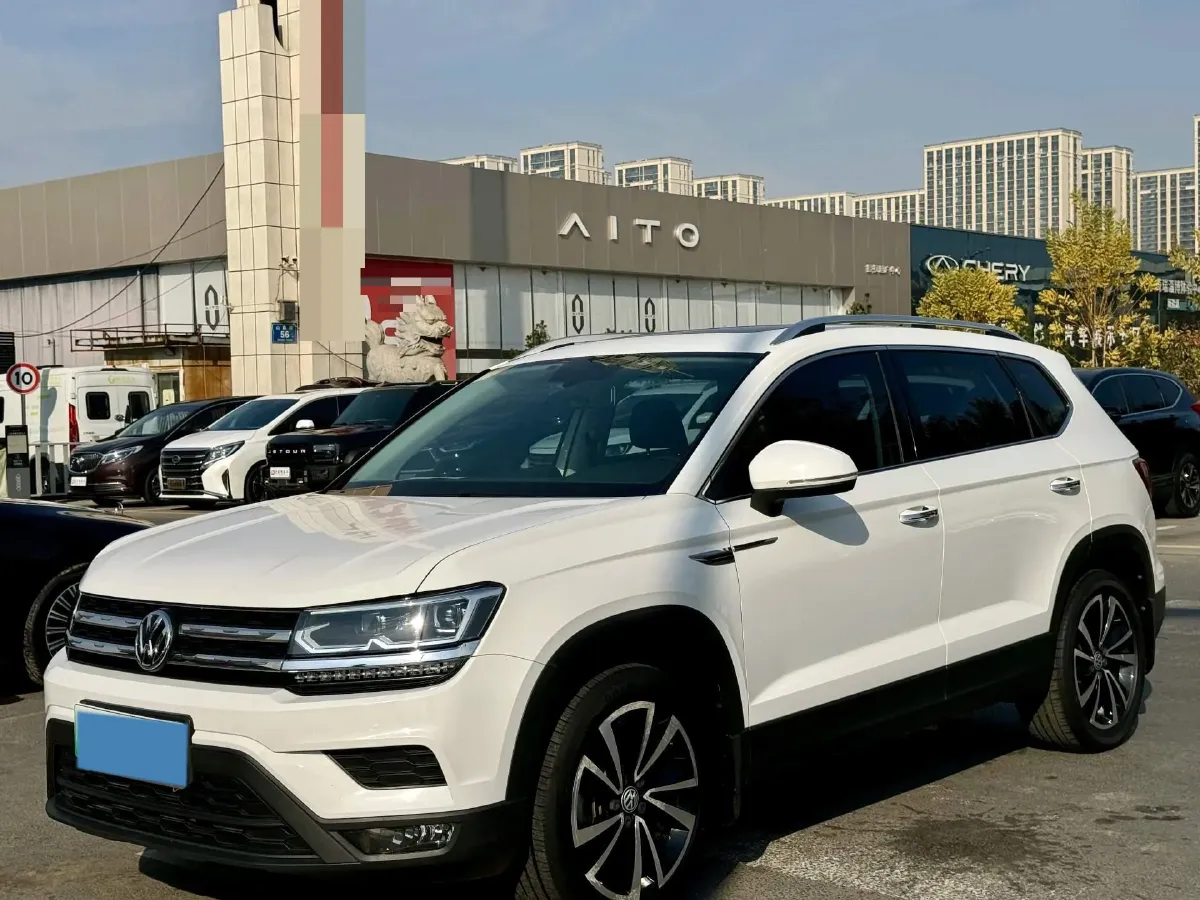 2019 MINI MINI 1.5T 102HP L3 7DCT,autocango,china used car exporter,china ev exporter,chinese used car exporter,chinese used ev exporter