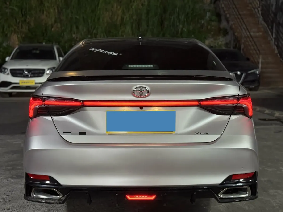 2022 Toyota Avalon 2.0L 178HP L4 CVT,autocango,china used car exporter,china ev exporter,chinese used car exporter,chinese used ev exporter