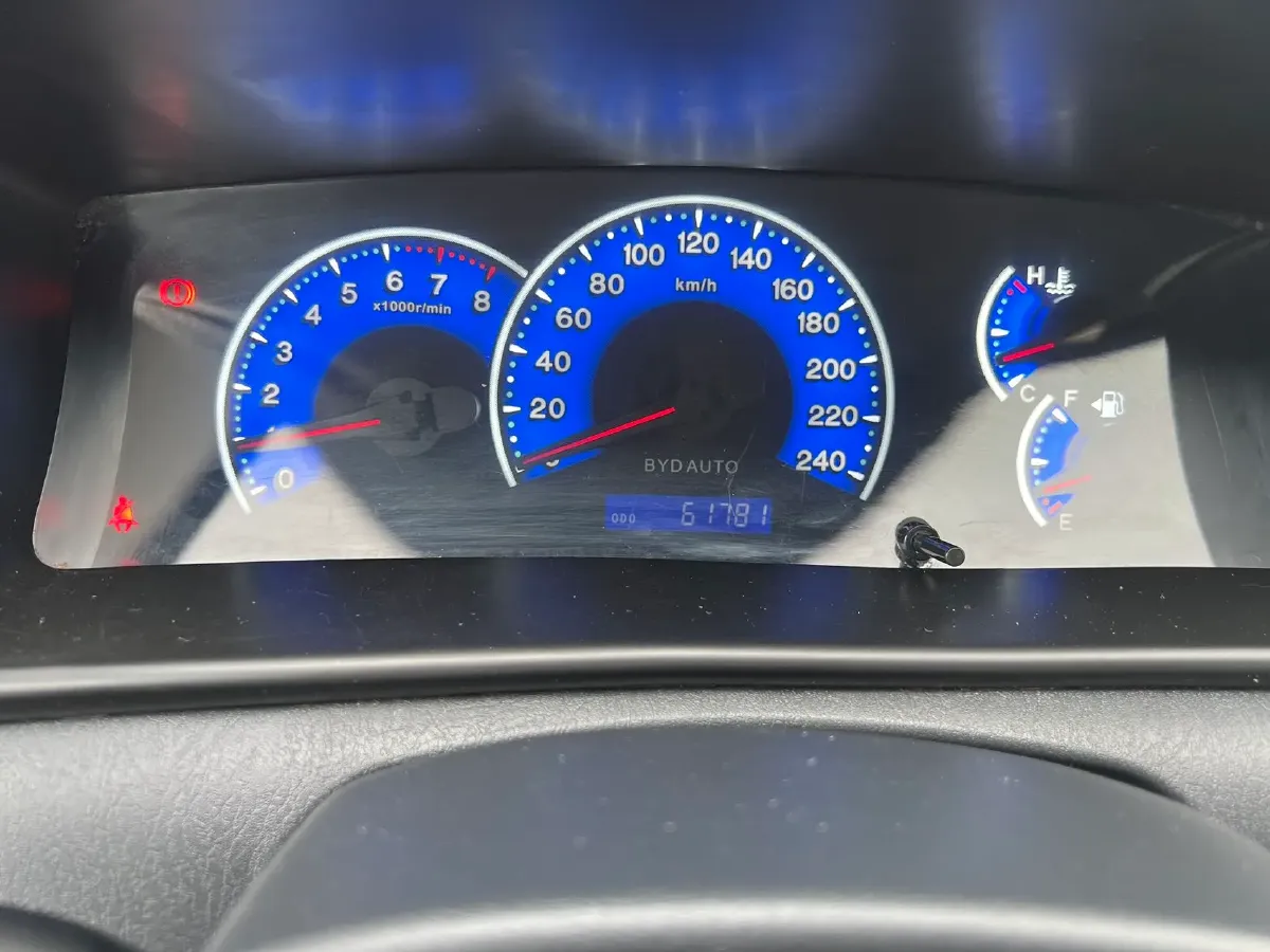 2020 BYD F3 1.5L 109HP L4 5MT,autocango,china used car exporter,china ev exporter,chinese used car exporter,chinese used ev exporter