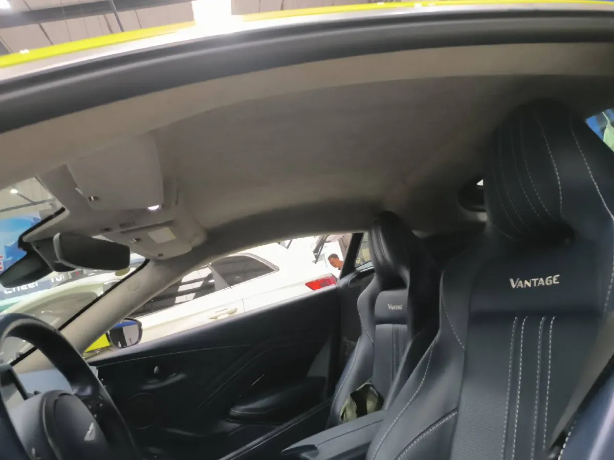 2018 Aston Martin V8 Vantage 4.0T 510HP V8 8AT,autocango,china used car exporter,china ev exporter,chinese used car exporter,chinese used ev exporter