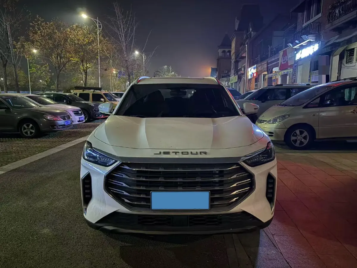 2023 Jetour X90 Plus 1.6T 197HP L4 6MT,autocango,china used car exporter,china ev exporter,chinese used car exporter,chinese used ev exporter