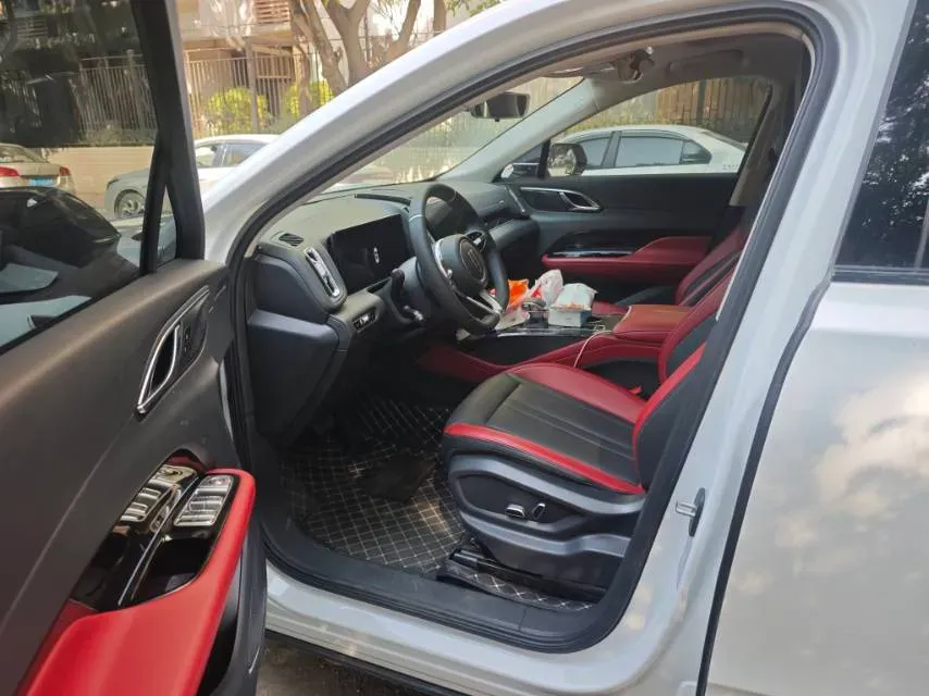 2023 HongQi HS3 1.5T 169HP L4 1DHT Hybrid 1.83KWH,autocango,china used car exporter,china ev exporter,chinese used car exporter,chinese used ev exporter