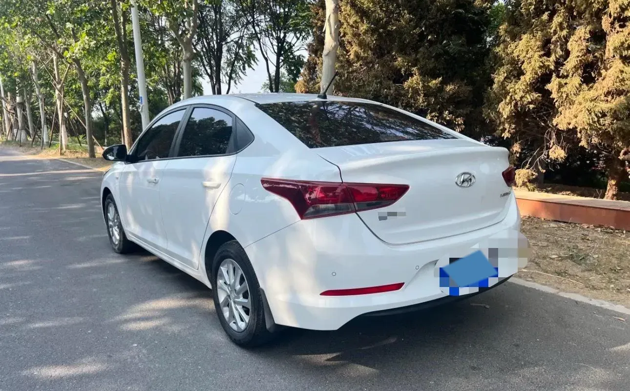 2016 Hyundai Verna 1.4L 100HP L4 6AT,autocango,china used car exporter,china ev exporter,chinese used car exporter,chinese used ev exporter