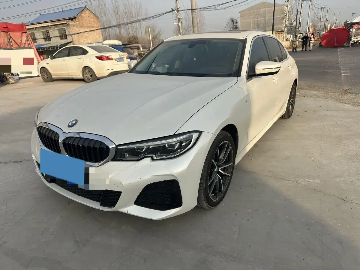 2022 BMW 3 Series 2.0T 156HP L4 8AT