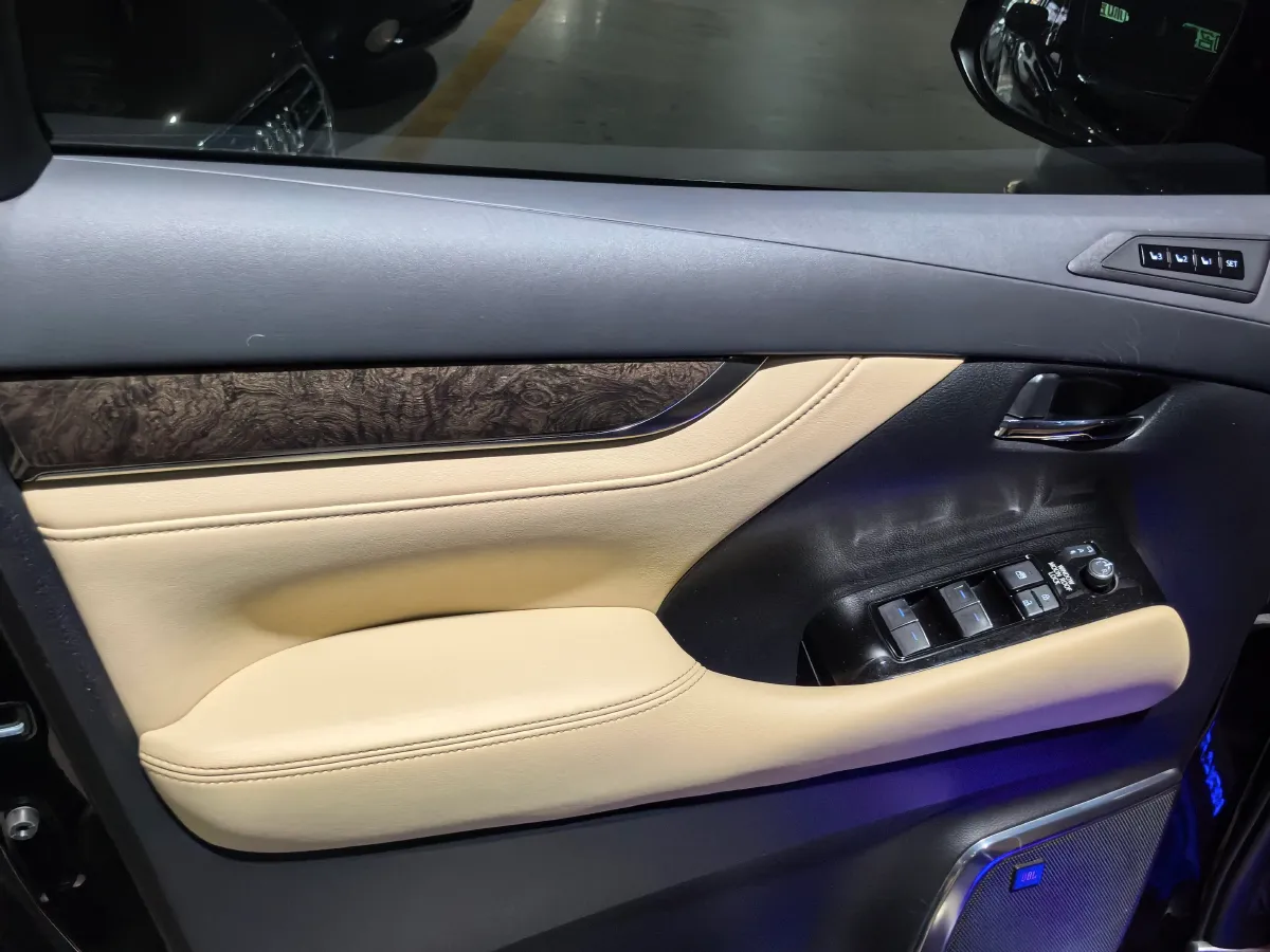 2021 Toyota Vellfire 2.5L 117HP L4 E-CVT Hybrid,autocango,china used car exporter,china ev exporter,chinese used car exporter,chinese used ev exporter