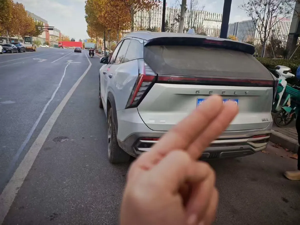 2020 MAXUS T70 2.0T 163HP L4 6AT,autocango,china used car exporter,china ev exporter,chinese used car exporter,chinese used ev exporter