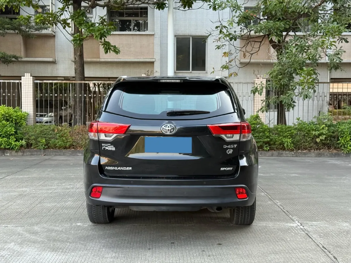 2018 Toyota Highlander 2.0T 220HP L4 6AT,autocango,china used car exporter,china ev exporter,chinese used car exporter,chinese used ev exporter